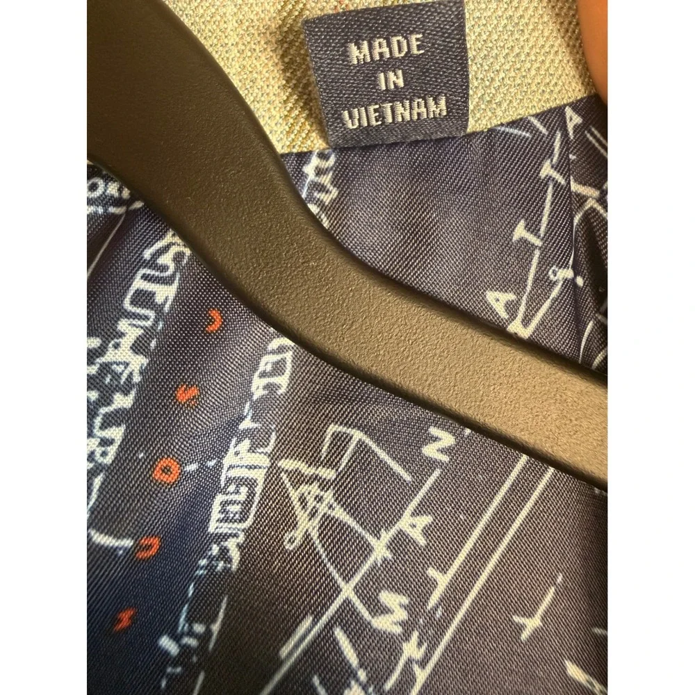 Nautica men suit